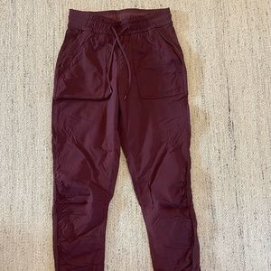Lululemon joggers